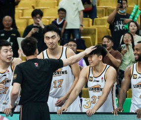 爱游戏体育-清晨CBA常规赛焦点战，辽宁本钢迎来里程碑，态度坚定，球队文化再被提及的简单介绍