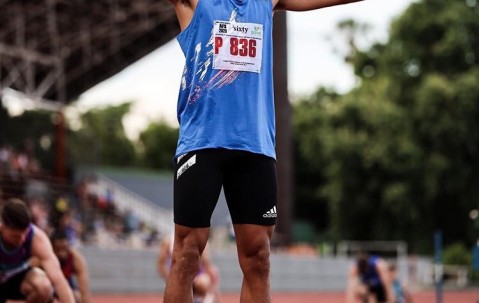 爱游戏官方入口-德罗巴在C9比赛中爆冷，刷新纪录引发热议！全场沸腾不已的简单介绍