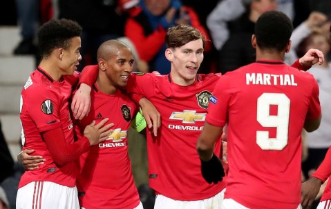 爱游戏体育-武汉三镇训练开放日，冲刺阶段豪取连胜引欢呼，欧联在即，赛程密集仍需轮换的简单介绍