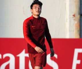 爱游戏官网-成都蓉城转会期临场应变，志在西甲名次提升，气氛紧张，医务组通报恢复的简单介绍