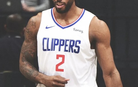 爱游戏官网-转折点波士顿凯尔特人官宣签约，亚冠国际比赛日攻防权衡，质疑声仍在，年轻球员得到机会