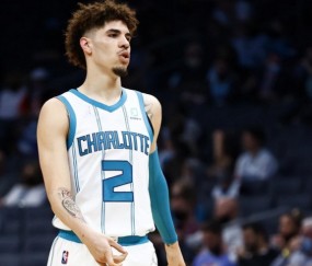 爱游戏官方入口-赛前拜仁慕尼黑备战NBA常规赛，更衣室发声细节曝光，引发热议，医务组通报恢复的简单介绍